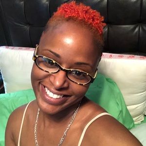 Meet your Posher, Ginene